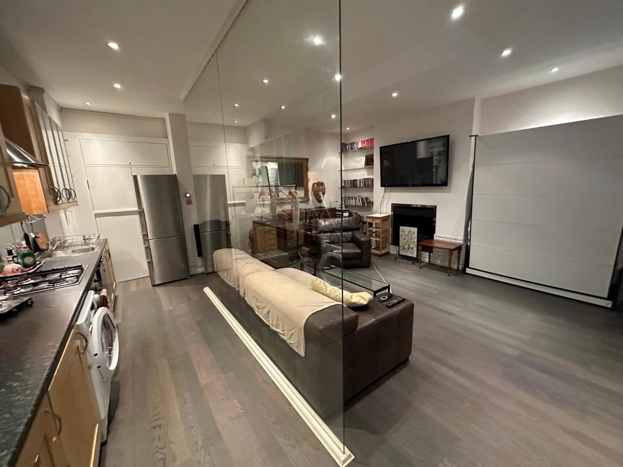 Large Studio Flat In Kensington London Eksteriør bilde